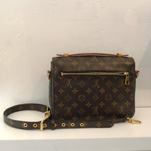 Load image into Gallery viewer, Louis Vuitton Vintage Monogram Metis Pochette
