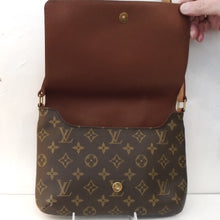 Load image into Gallery viewer, Louis Vuitton Vintage Monogram Musette Tango Shoulder Bag
