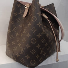 Load image into Gallery viewer, Louis Vuitton Vintage Monogram Neo Noe
