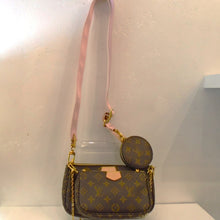 Load image into Gallery viewer, Louis Vuitton Vintage Monogram Pochette-Accessoires
