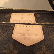 Load image into Gallery viewer, Louis Vuitton Vintage Monogram Pochette-Accessoires
