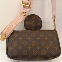 Load image into Gallery viewer, Louis Vuitton Vintage Monogram Pochette-Accessoires
