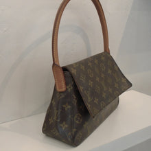Load image into Gallery viewer, Louis Vuitton Vintage Monogram Shoulder Loop
