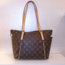 Load image into Gallery viewer, Louis Vuitton Vintage Monogram Totally PM
