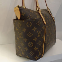Load image into Gallery viewer, Louis Vuitton Vintage Monogram Totally PM
