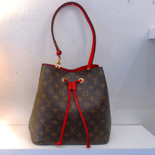 Load image into Gallery viewer, Louis Vuitton Vintage Monogram Neo Noe
