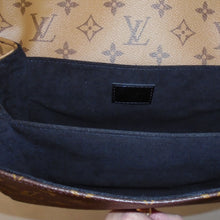 Load image into Gallery viewer, Louis Vuitton Vintage Reverse Monogram Metis Pochette
