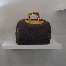 Load image into Gallery viewer, Louis Vuitton Vintage Monogram Travel Tote
