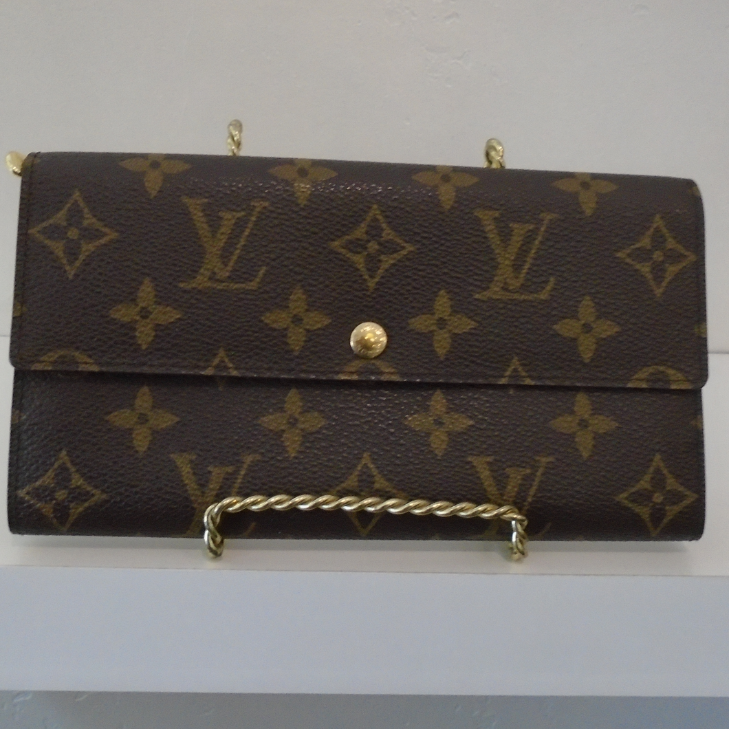 Louis Vuitton Vintage Sarah Wallet