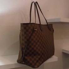 Load image into Gallery viewer, Louis Vuitton Vintage Neverfull GM Damier Ebene
